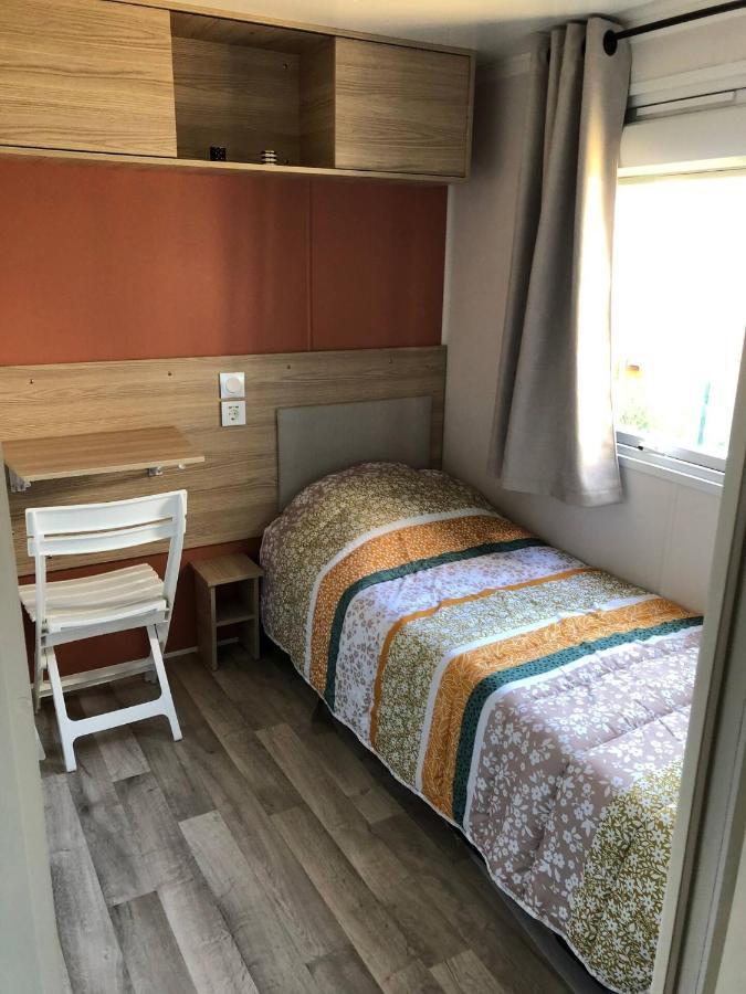 Mobil Home Neuf 6/8 Pers Biville-sur-Mer Exterior photo